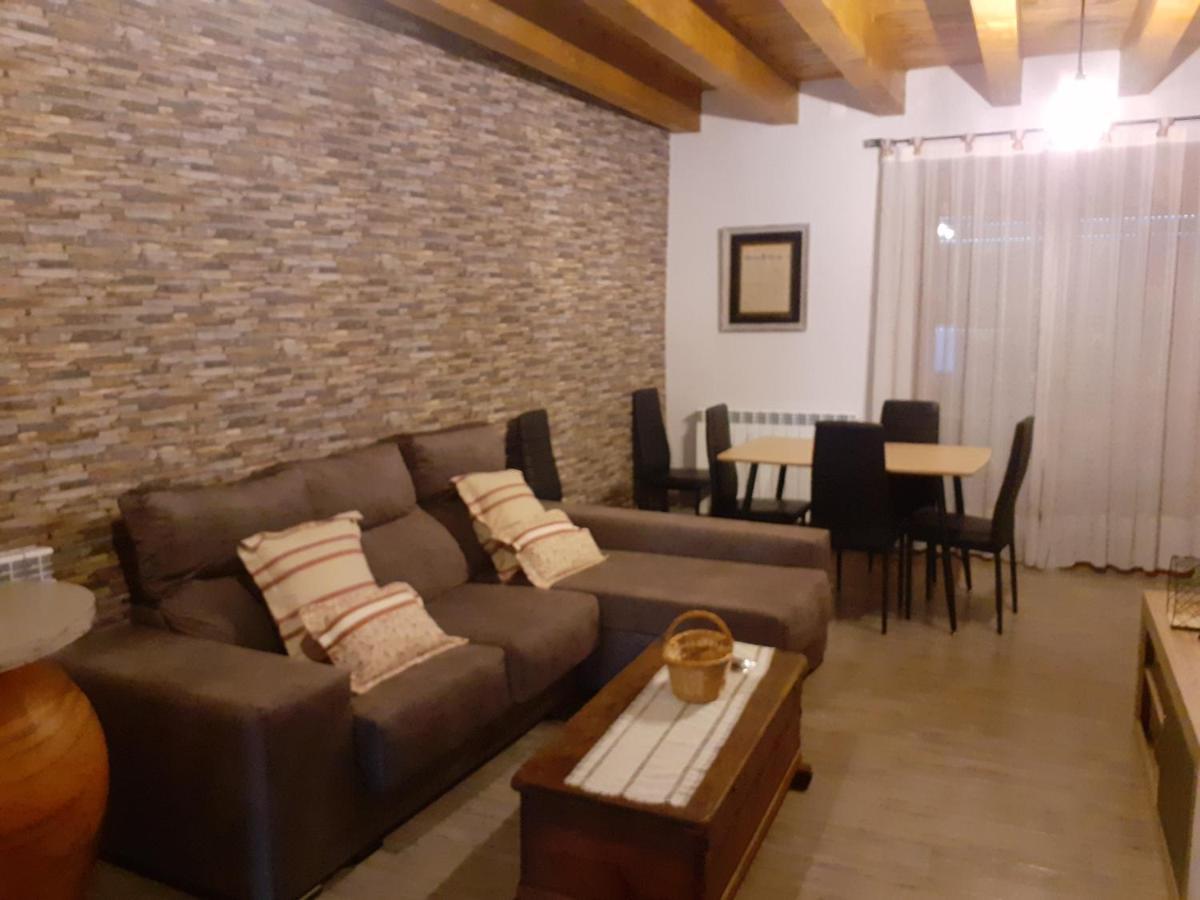 Apartamentos Casa Rural El Ventanico Olocau del Rey Eksteriør billede