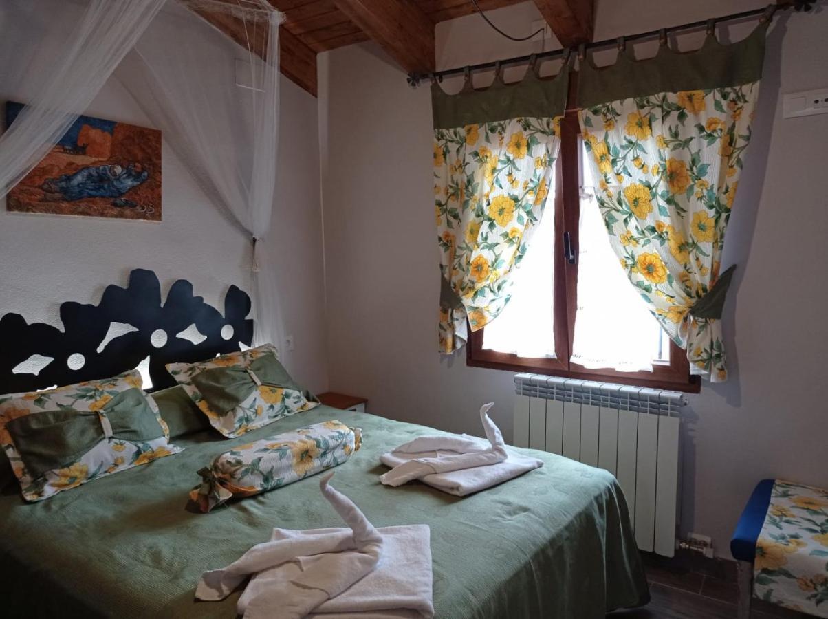 Apartamentos Casa Rural El Ventanico Olocau del Rey Eksteriør billede