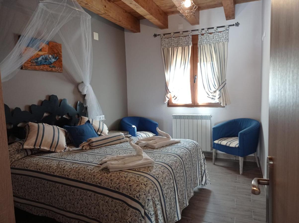 Apartamentos Casa Rural El Ventanico Olocau del Rey Eksteriør billede